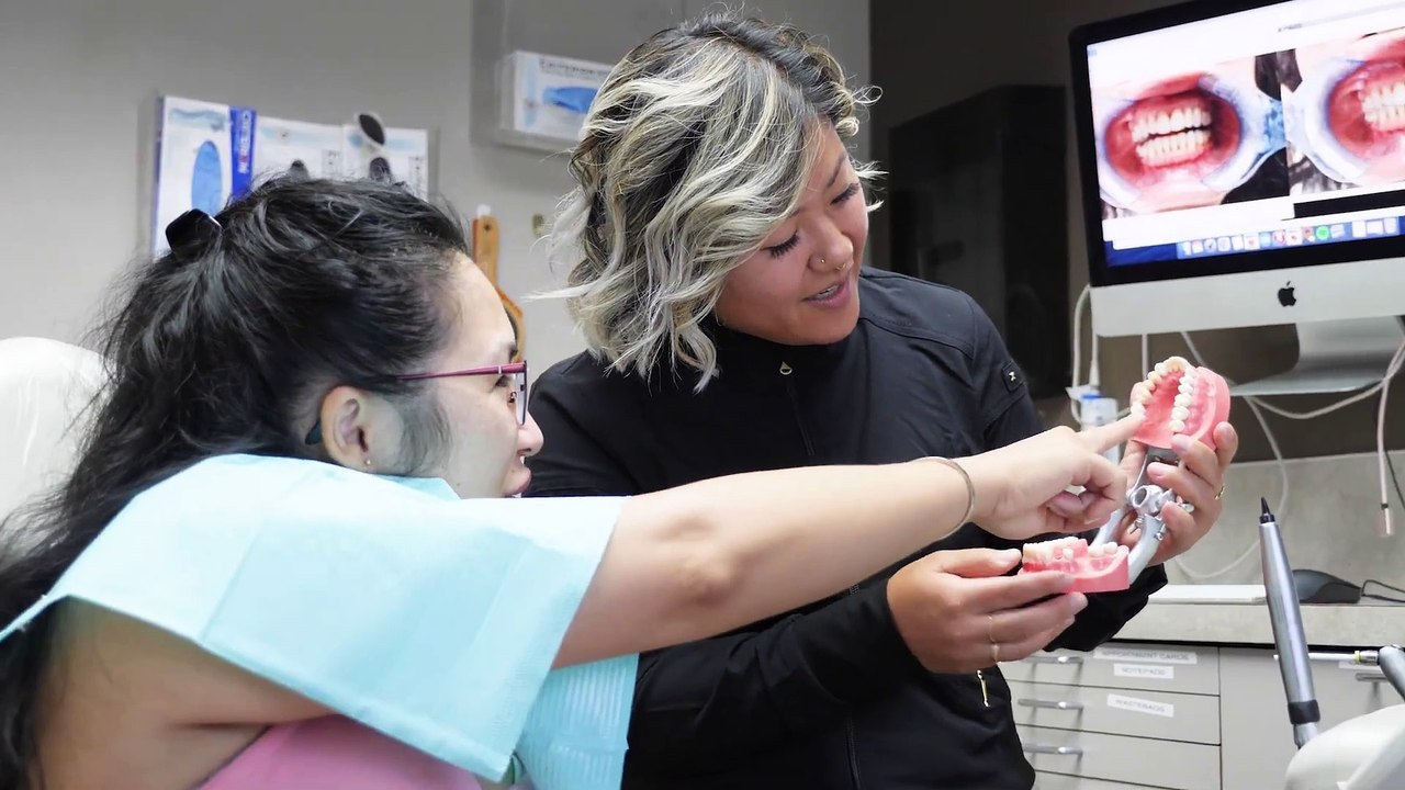 Smile Gaps? See How White Center Smiles Transforms Black Triangles