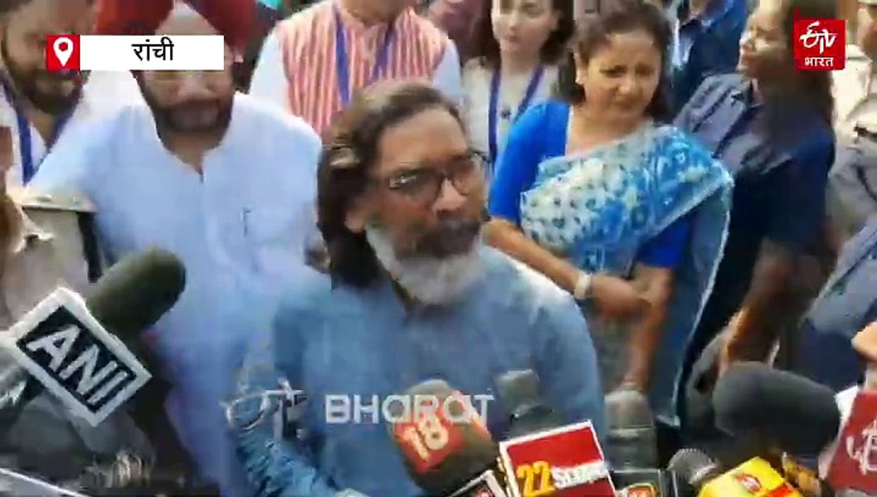 कांग्रेस अध्यक्ष मल्लिकार्जुन खड़गे से मिले सीएम हेमंत सोरेन, बिहार चुनाव समेत कई मुद्दों पर हुई चर्चा