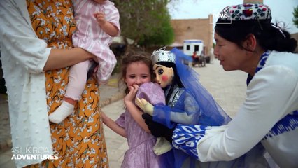 En el patrimonio de Jiva: teatros de títeres y patios de palacio