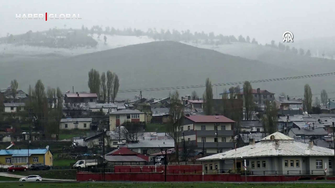Sarıkamış'ın zirveleri karla kaplandı
