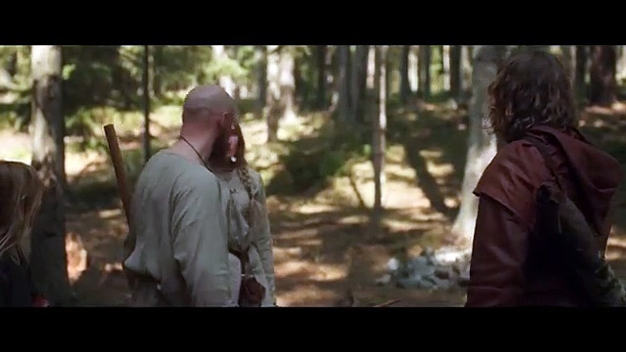 La niña se ve obligada a enfrentarse sola a un mal sobrenatural Película de Aventura y Fantasía HD