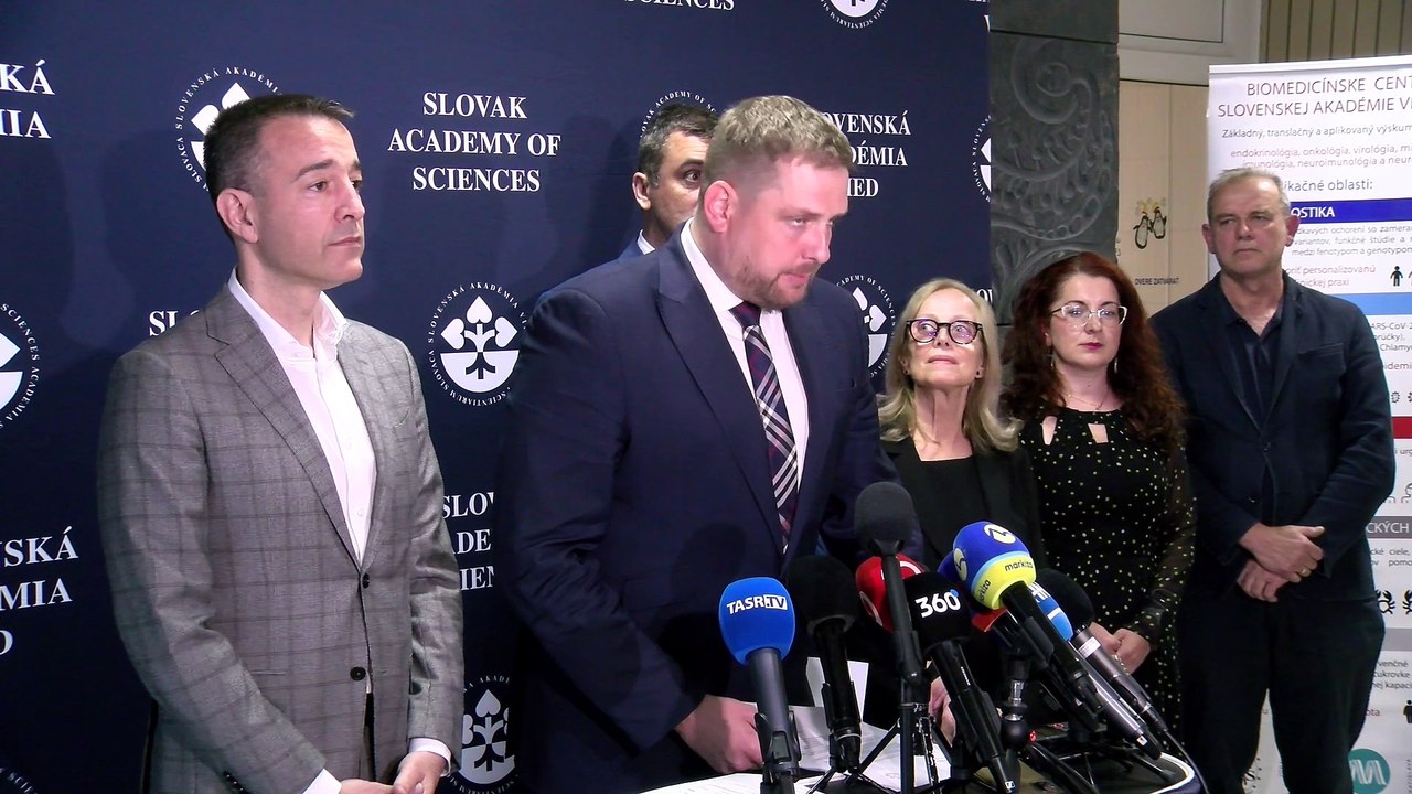 ZÁZNAM: Drucker: Na analýzu mRNA vakcín proti C0VID-19 bude potrebných asi 350.000 eur