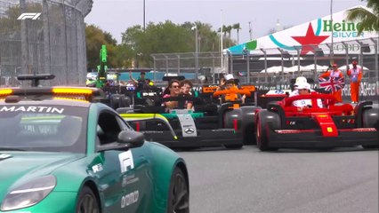 Formule 1 – Insolite À Miami : Les Pilotes font leur show à bord de voitures… EN LEGO