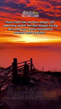 ✨“Kamu tidak bisa bermain dengan hati seseorang seperti bermain dengan kucing kecil yang lucu. Kamu merobeknya menjadi sejuta lepuhan.”☁✨