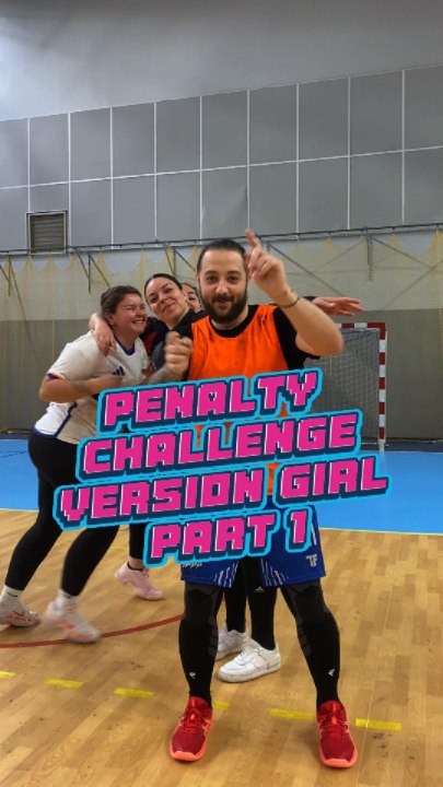 Penalty challenge version girl ! 🤾‍♀️🥅 #Handball #Hand #Penalty #Challenge #handballplayer