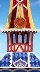 Kneel before your QUEEN!   #MashaAndTheBear #Cartoons #Queens #Royalty