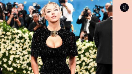 "Enfin réunies !", "les plus belles femmes de la planète" : Sydney Sweeney enlace Jessica Alba, et ça rend fous les fans