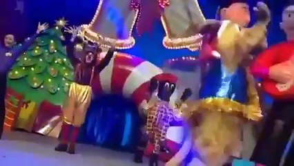 The Wiggles The Wiggle Owl Medley Live 2004...mp4