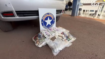 Receita Federal persegue carro e apreende 13,5 kg de haxixe em Cascavel