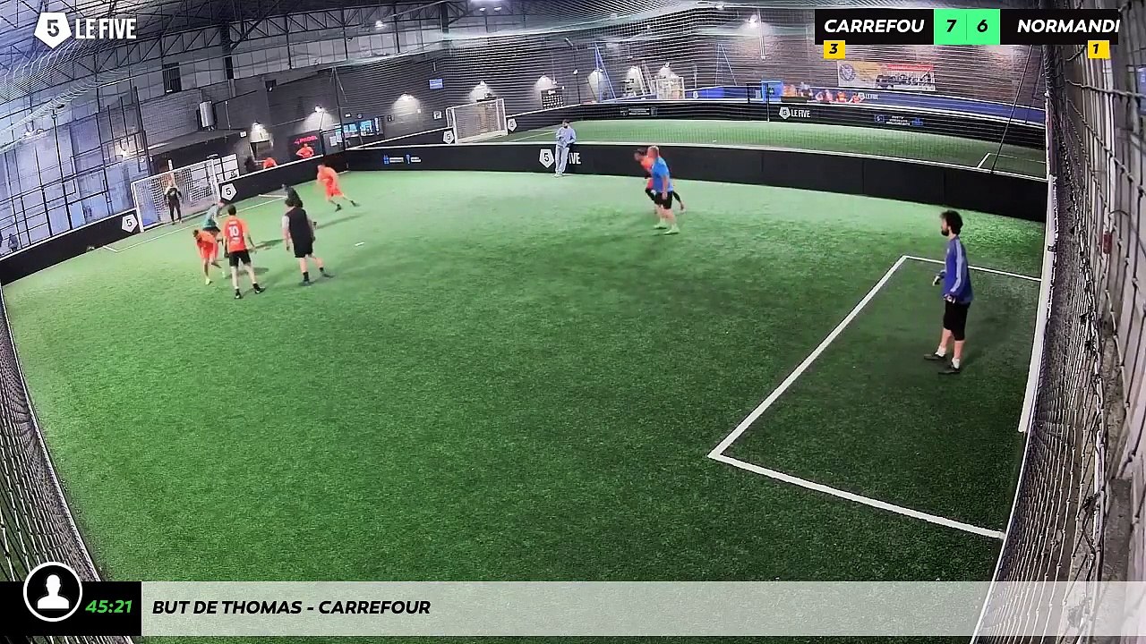 But de Thomas - Carrefour