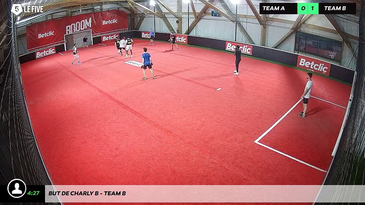 But de Charly B - Team B