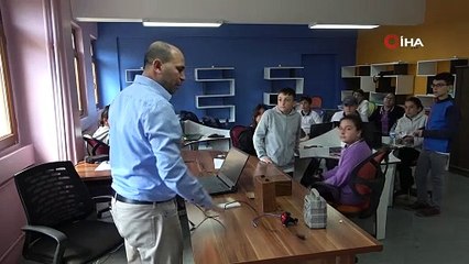 Yanan araçtan etkilendi teknolojik çözüm üretti: Araç sahipleri bu uygulamayla uyarılabilecek