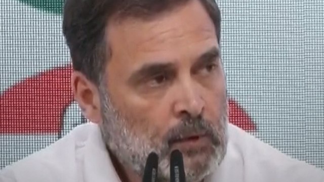 Pakistan में एयरस्ट्राइक पर क्या बोले Rahul Gandhi?
