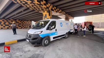 Hatay'da doğalgaz kaçağını hiçe sayarak sigara içen vatandaşlara polisten uyarı