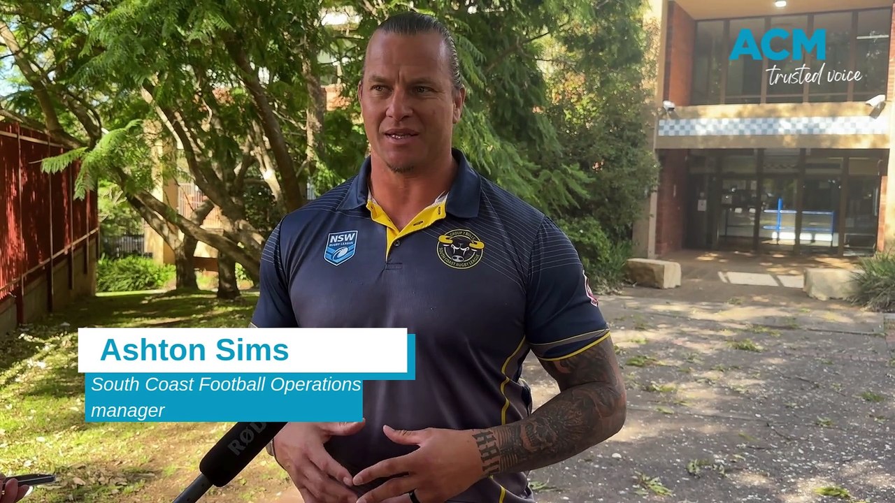 South Coast Police District and local sporting legend get ready for the 2025 Domestic Violence Awareness Cup.