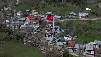 Sarı Gelin Şelalesi görenleri hayran bırakıyor