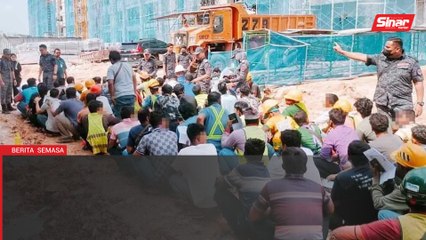 PATI patah kaki terjun saliran elak ditangkap