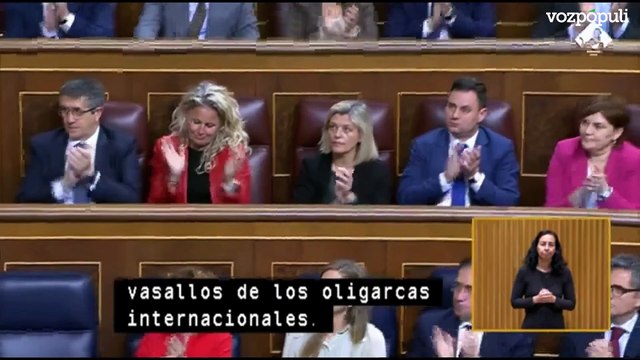 Sánchez: No queremos ser como algunos aquí sentados, ni apóstoles del caos ni vasallos de los oligarcas internacionales