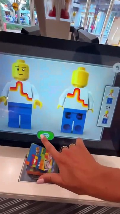 MAKING ME IN LEGO FORM😀🧍‍♀️