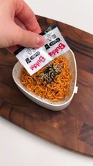 Follow for more ASMR videos🌮🍟 Credits: @wendailylife_ #mukbang #asmr #fastfood #asmreating