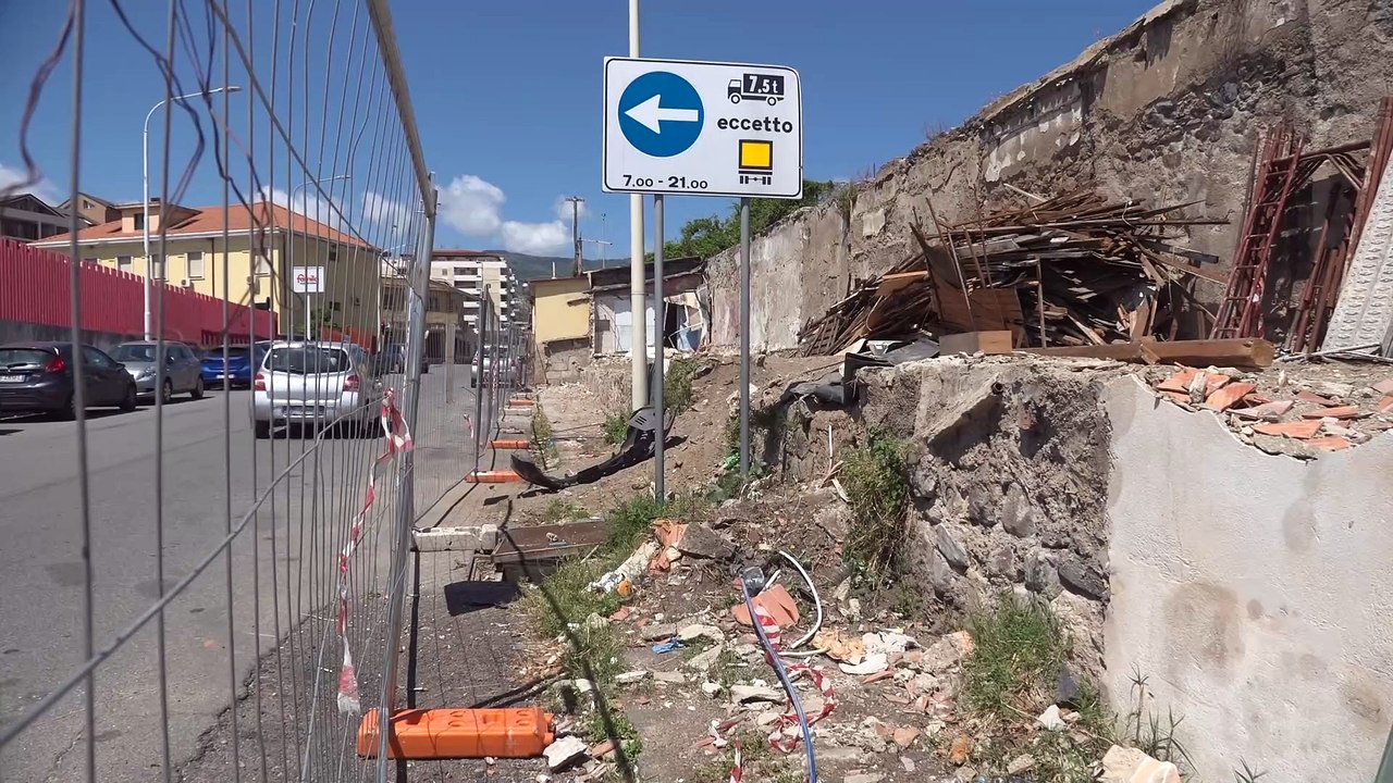 Pronte ad essere buttate giù anche le ultime tre baracche di via Bonsignore