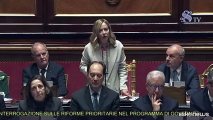 Meloni a Renzi: "Non mi dimetto se sconfitta al referendum"