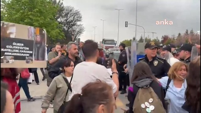 Hayvan hakları savunucuları, Hayvanları Koruma Yasası'nın iptal isteminin reddini Anayasa Mahkemesi önünde protesto etti