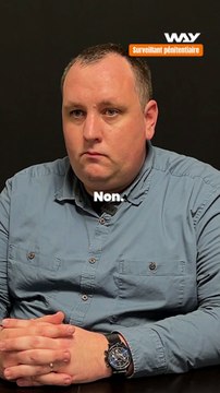 Sa plus grande peur, c'est qu'il y ait un soulèvement des prisonniers ? Damien est surveillant pénitentiaire. Il avait 1 minute pour répondre aux clichés sur son métier !