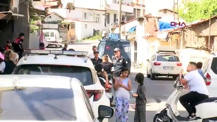 Beyoğlu'nda şüpheli paket polisi alarma geçirdi