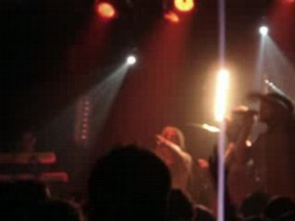 Broussai - Et le manege tourne