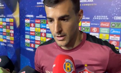 Lateral do Vitória lamenta empate na Sul-americana: "O jogo estava na nossa mão"