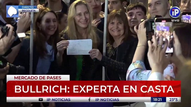 Bullrich cambió, otra vez, de partido