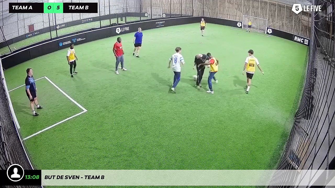 But de Sven - Team B