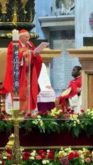 "Conclave 2023: I Cardinali Si Riuniscono per Eleggere il Nuovo Papa, Invocando lo Spirito Santo"