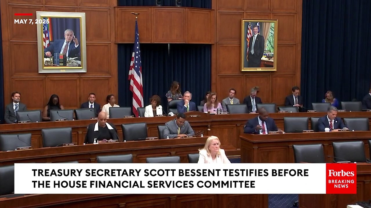 'I Am Reclaiming My Time!': Ayanna Pressley Presses Bessent On Tariff Exemptions For Key Products