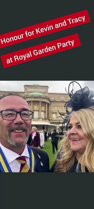 Skegness RBL meet King at Royal Garden Party