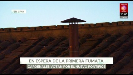 ¡Humo negro! Sale la primera fumata del cónclave 2025