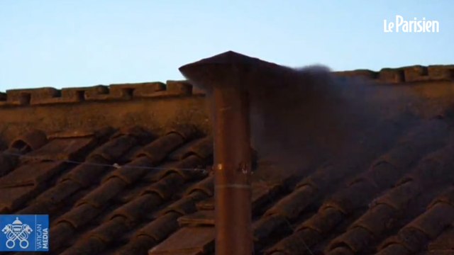 Fumée noire au Vatican, pas de nouveau pape