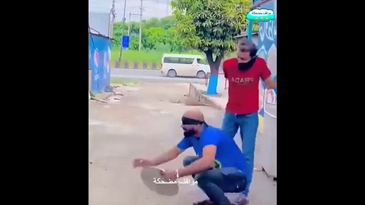 افضل مقاطع مضحكة جدا 🤣 _ تحدي الضحك 🤣_ مواقف تموت من الضحك 🤣 _  فيديوهات مضحكة جدا 🤣 2023  #17