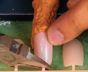 Crafting a Dragon Paw That'll Hold Your Phone Tight!