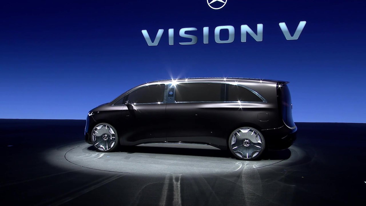 World premiere Mercedes-Benz V-Class at Auto Shanghai 2025