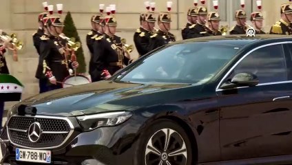 Paris'te Ahmed Şara ile görüşen Macron'dan 'İsrail' mesajı