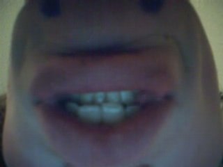 Kévin a mangé son caca!