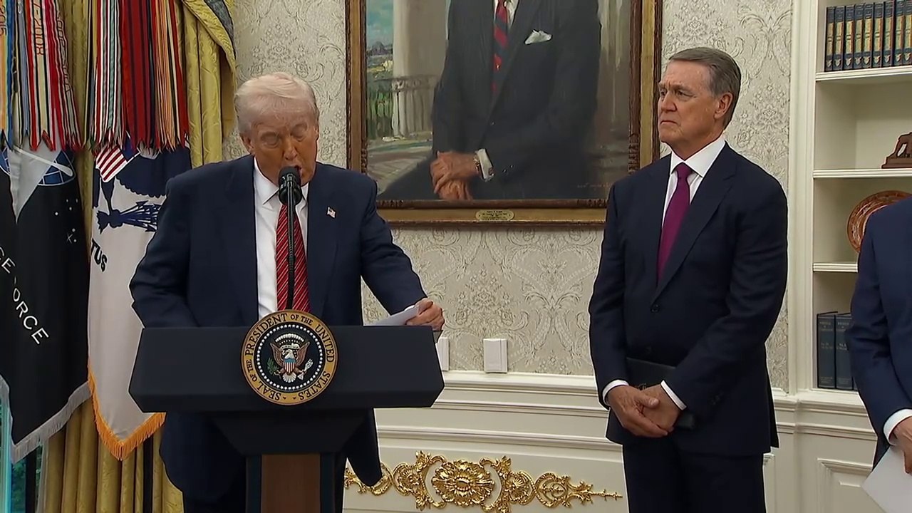 RAW_ President Trump swears in China Ambassador David Perdue, takes questions_720p