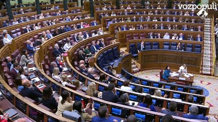 Junts salva a Sánchez en sus semanas más caóticas y el Gobierno convalida el decreto arancelario