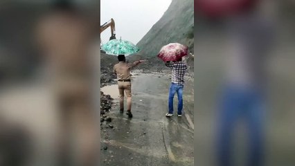 A massive mudslide, rockfall, and water cut off a road in Chamba Seri, India! The event occurred after days of heavy rain.