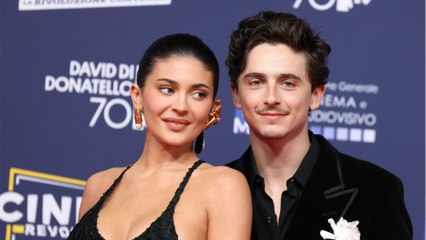 Enfin ! Timothée Chalamet et Kylie Jenner font leur première apparition officielle en amoureux