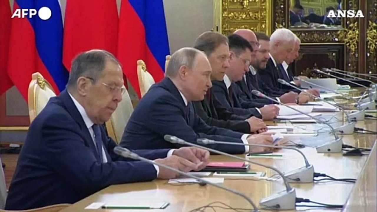 Xi Jinping arriva al Cremlino per i colloqui con Putin