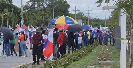 Presidente Mulino reafirma que mantendrá las carreteras abiertas