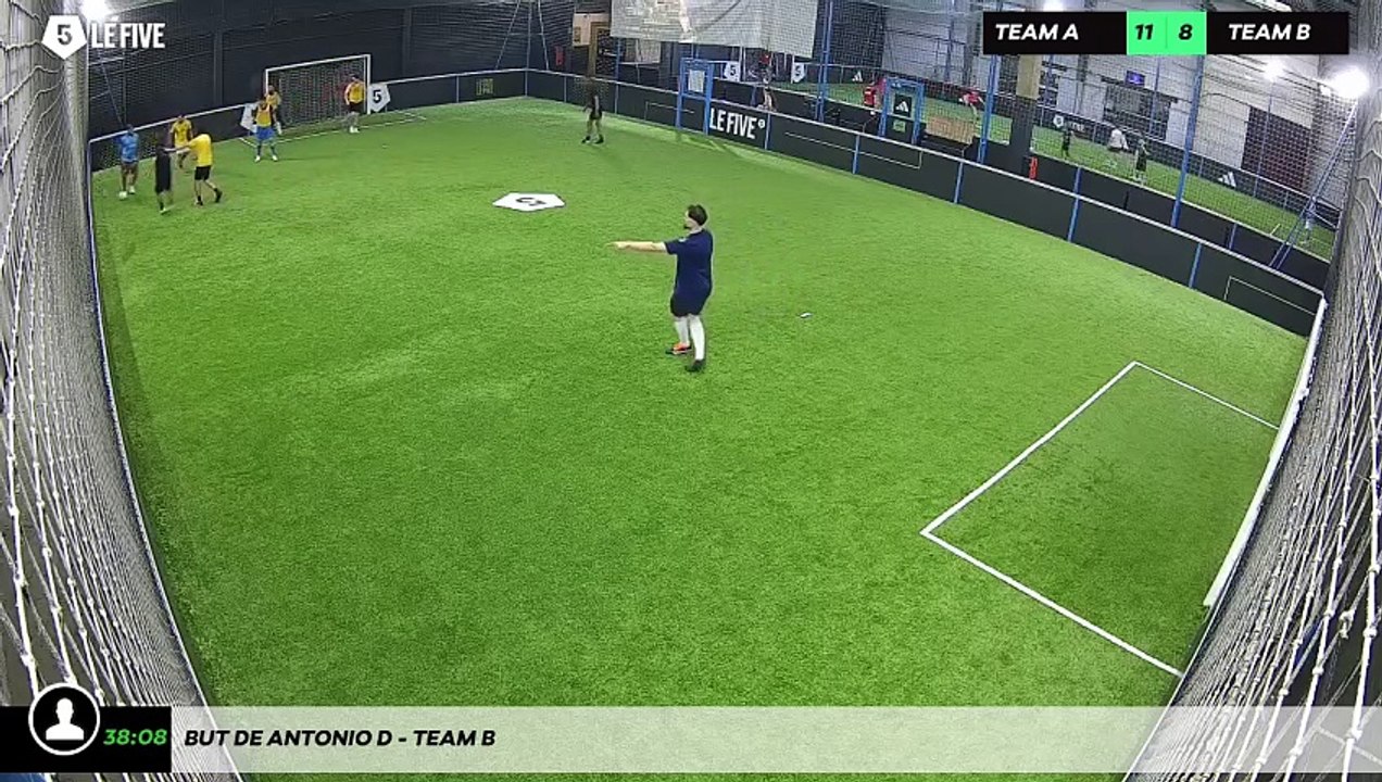 But de Antonio D - Team B